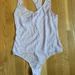 Sheer cheetah print body suit (Lavender)